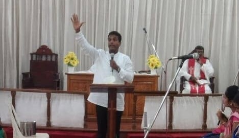 Church worship moment 2