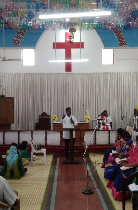 Church worship moment 3